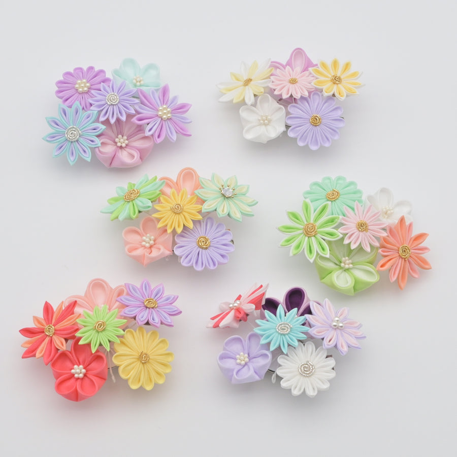初級で学ぶ色とりどりのお花クリップ