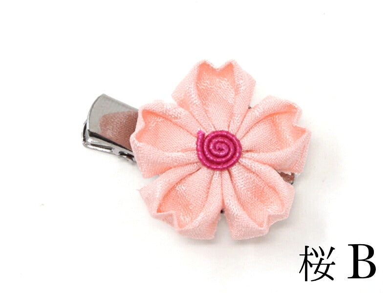 つまみ細工のミニミニクリップ 桜 / B